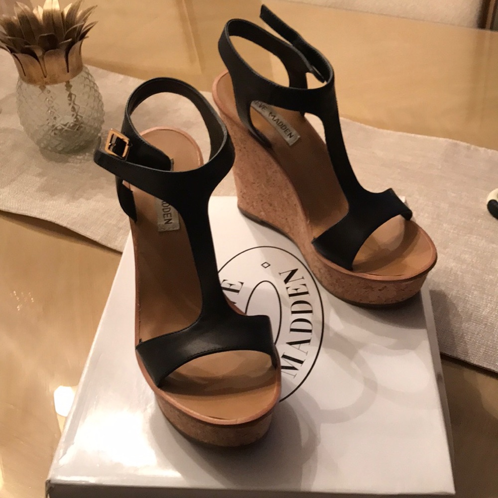 Cork wedges